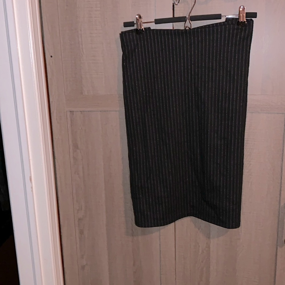H&M pinstripe pencil skirt